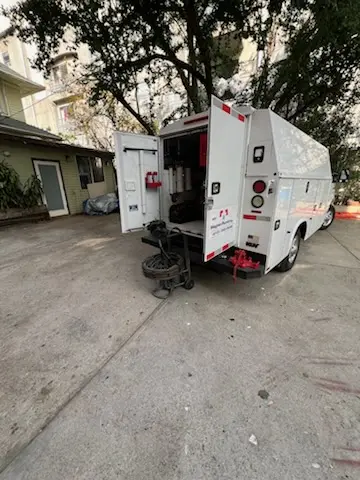 Magnet Plumbing service vehicle on-site for Water Heater Repair in Kaneohe Base